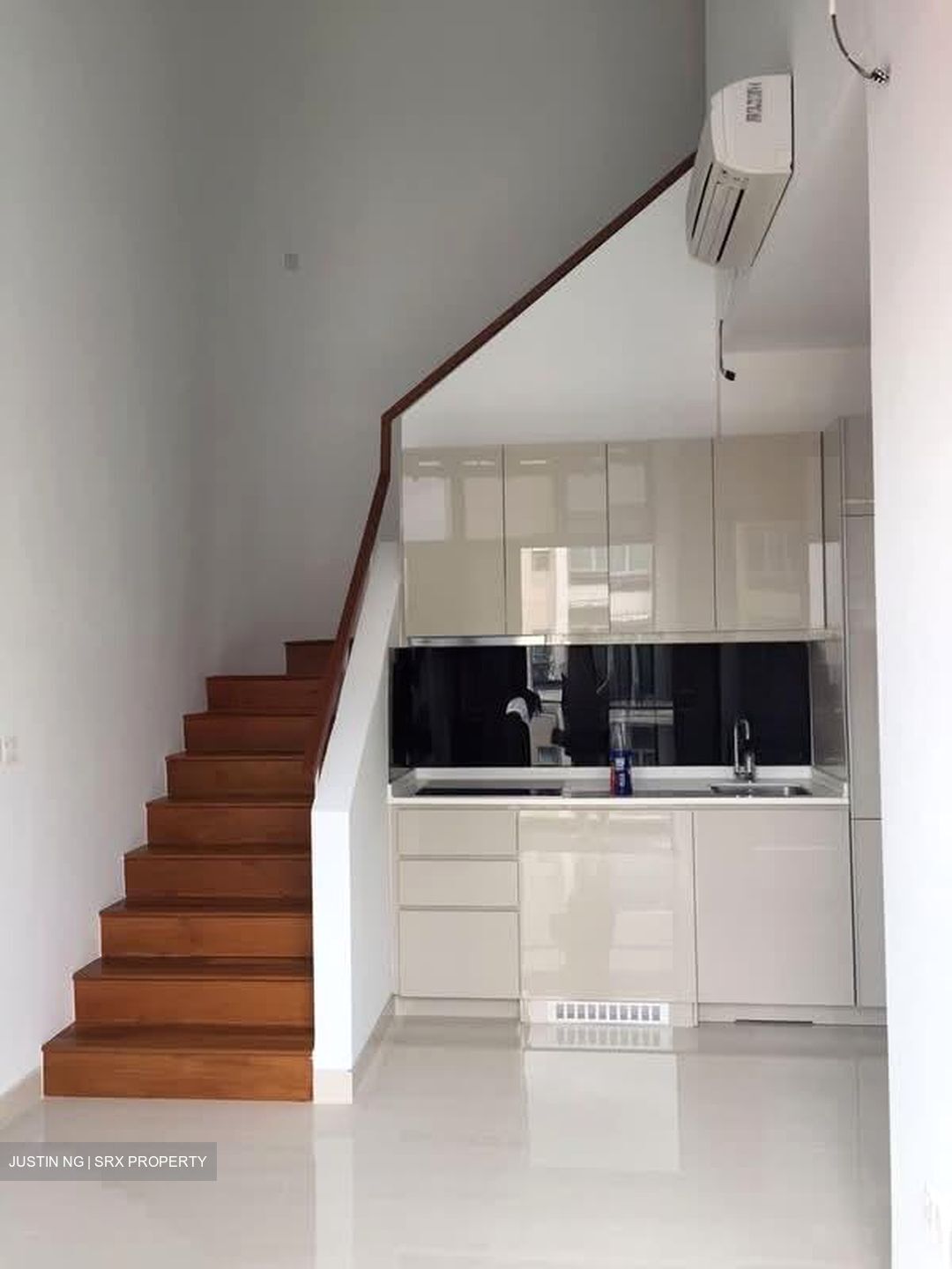 The Centren (D14), Apartment #558598741